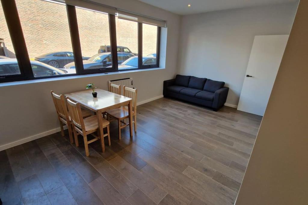 Dream Apartment Finchley 4 Min Walk To The Train Hendon Exterior foto