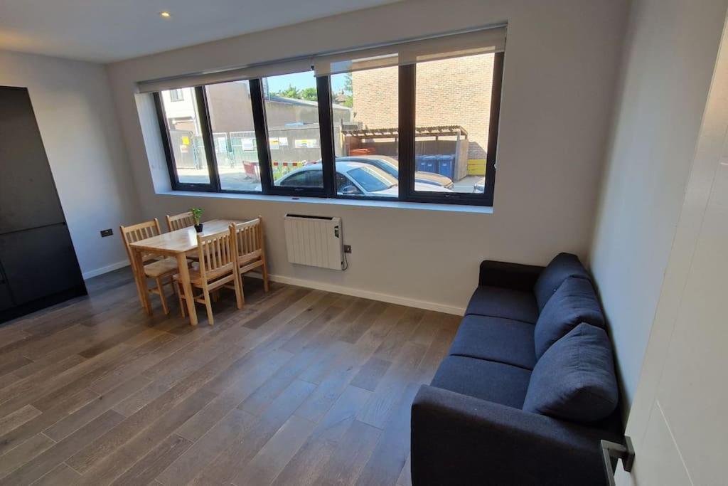Dream Apartment Finchley 4 Min Walk To The Train Hendon Exterior foto